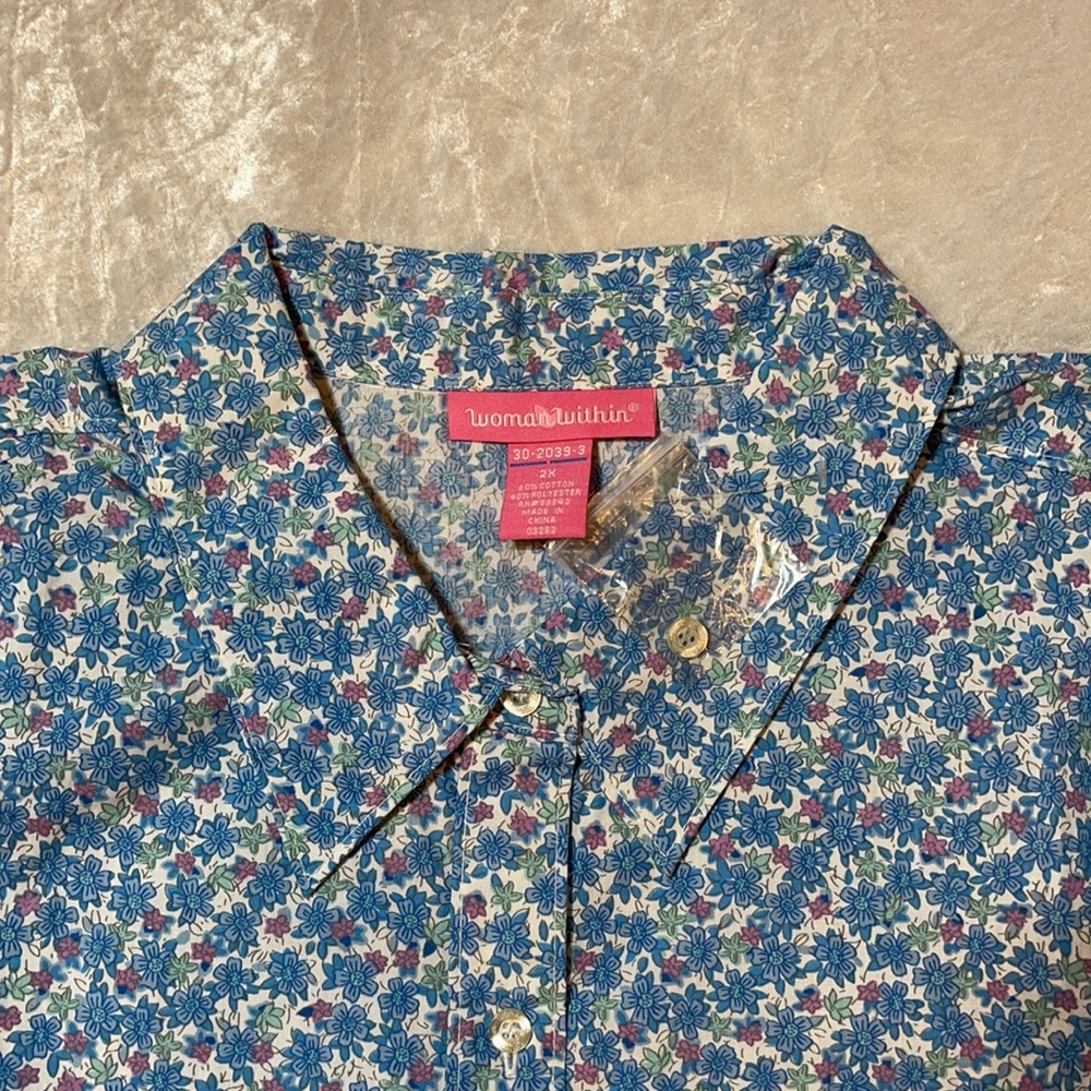 NWOT Blue Flower Button Down Long Sleeve Shirt